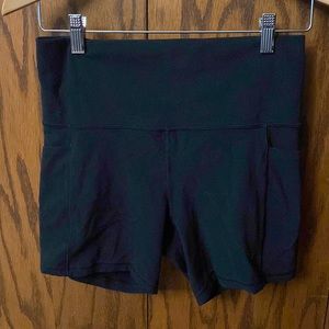 Salutation Stash Pocket II 5” short